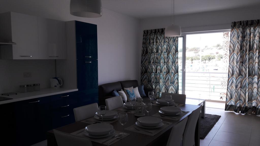 Blue Skies Apartamento Marsaskala Exterior foto
